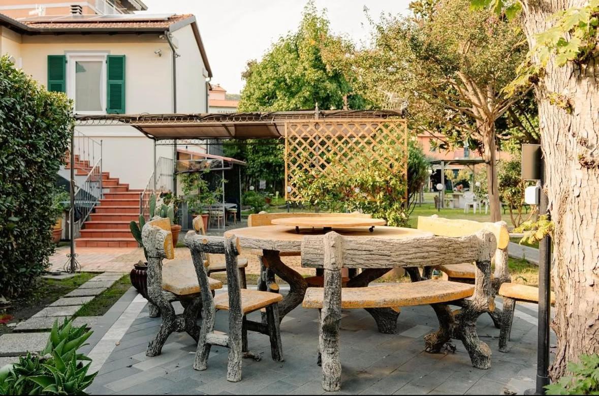 La Casetta Dei Sogni La Spezia Zewnętrze zdjęcie